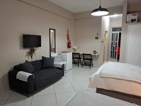 Marlborough Durban Beachfront South Beach luxury Holiday Apartments on Marine Parade! Apartment in Durban