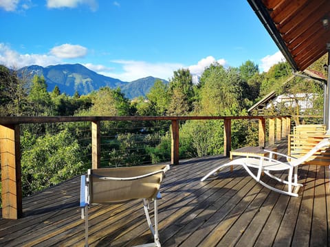 Balcony/Terrace, Garden view, Mountain view