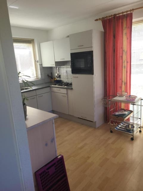 Hello Zeeland - Vakantiehuis Zwin 174 House in Zeeland, Netherlands