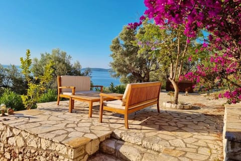 Villa Nautique - Waterfront Villa in Lefkada, Lefkada Municipality, Greece