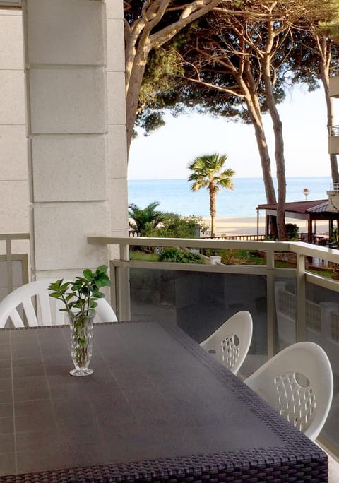 Balcony/Terrace, Beach, Sea view