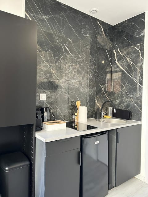 Charming Cozy Studio in Saint-Denis-Stade de France Apartment in Aubervilliers