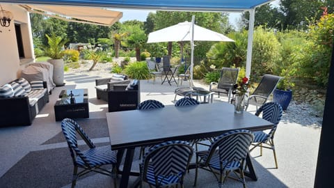 Property building, Garden view