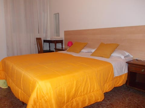 Travellers Lodge Bed & Rooms Bed and Breakfast in Treviso