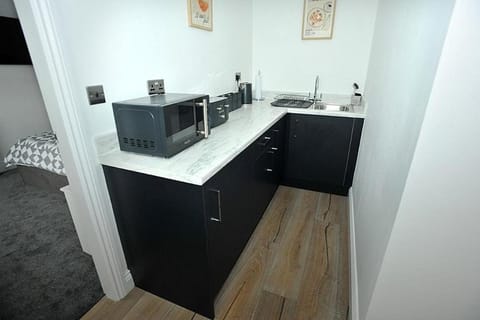 The Ralph Suite Apartment in Huddersfield