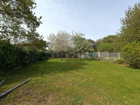 Adorable maison de pêcheurs a proximité des plages 900 M House in Saint-Quay-Portrieux