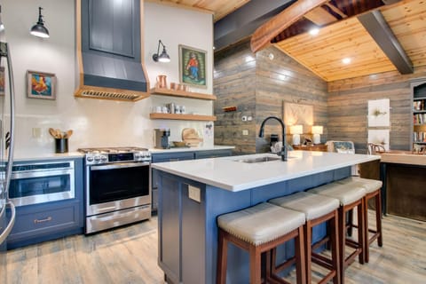 Fly Fishers Paradise Getaway Near White River! House in Cotter