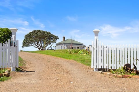 Property building, Spring, Day, Natural landscape