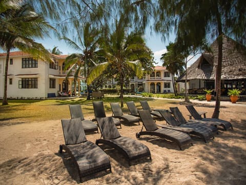 Bahari Dhow Beach Villas Resort in Diani Beach