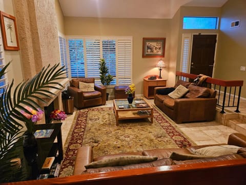 Living room, Seating area
