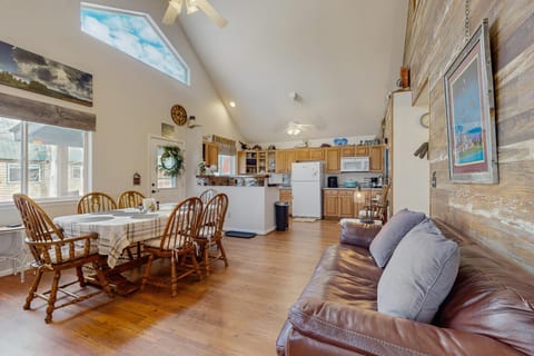 Recreational Paradise House in Gunnison