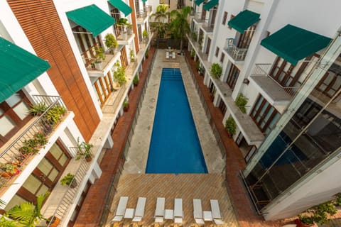 Pool view, Swimming pool