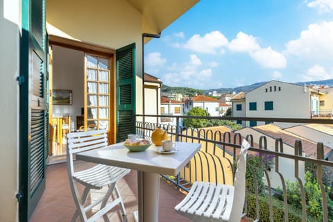 View (from property/room), Balcony/Terrace