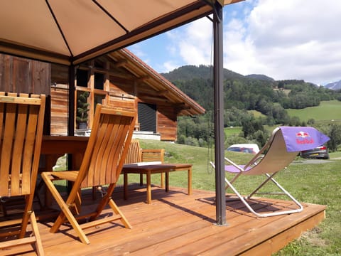 Property building, Living room