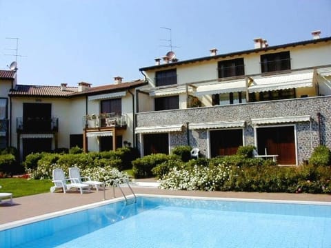 Property building, Pool view