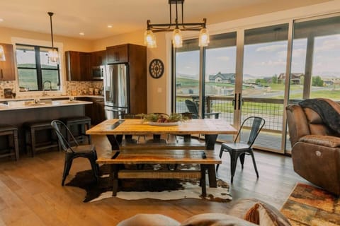 Ski Granby Ranch five minutes from the house House in Granby