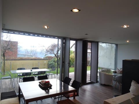 Garden, Dining area