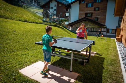 Spring, People, Activities, Summer, BBQ facilities, Children play ground, Garden, Table tennis, Autumn, children, Family