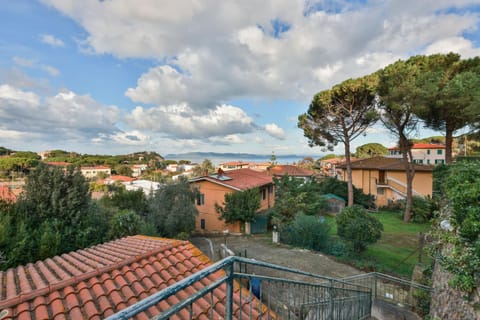 Natural landscape, City view
