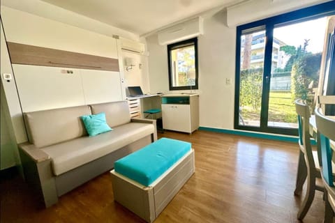 Charming bright studio in Mandelieu-la-Napoule Apartment in Mandelieu-La Napoule