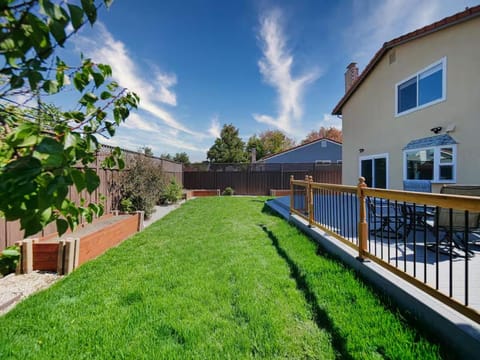 Garden, Garden view