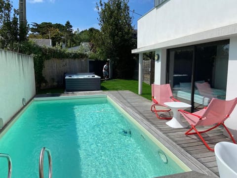 Garden, Pool view, Swimming pool
