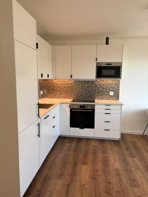 Apartment Lali Peseux, Neuchatel - 1 BR lake view Apartment in Neuchâtel