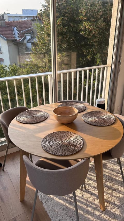 beautiful apartment proche de Paris Apartment in Saint-Cloud