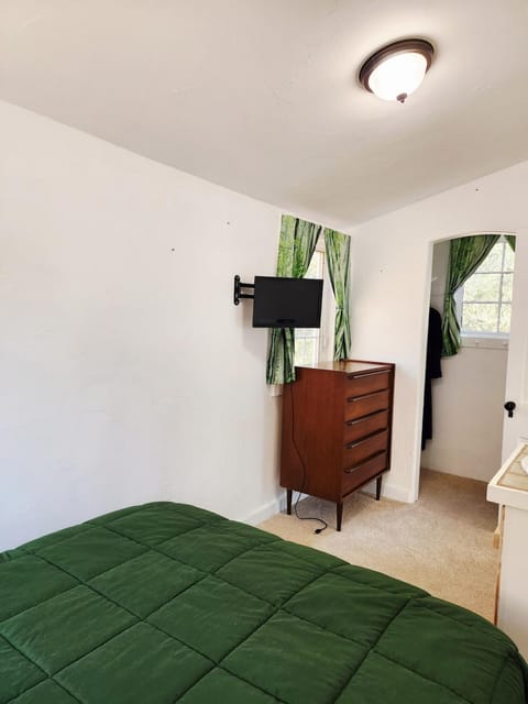 The Owl's nest House in Palmer Lake