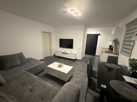 Mira Suites 2 Apartment in Saarbrücken