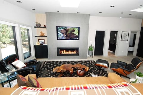 676 El Dorado Avenue home House in Al Tahoe