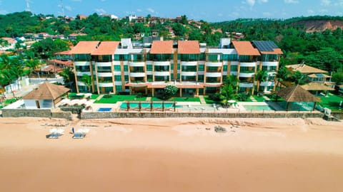 Property building, Bird's eye view, Beach