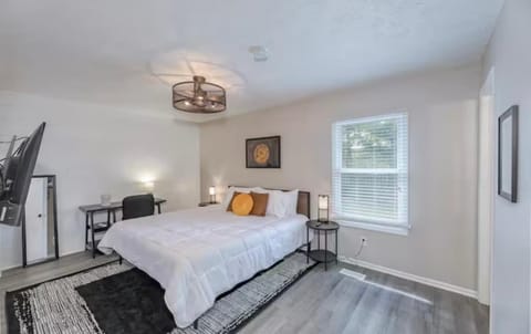 Fishers Haven House in Fishers