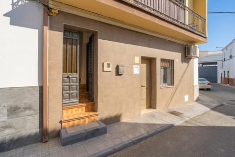 Property building, Facade/entrance, Off site