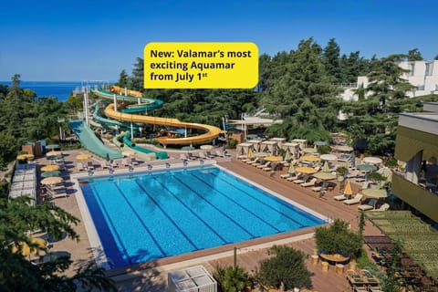 Aqua park, Swimming pool