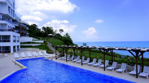 Pool view, Sea view, Swimming pool