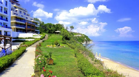 Beach, Garden view, Sea view