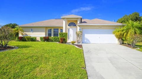 !NEW! Villa Waterview Haus in Cape Coral