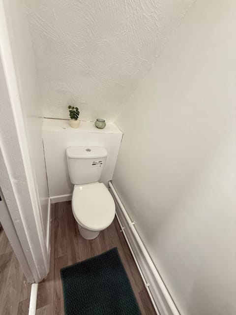 County House Apartment in Oldham