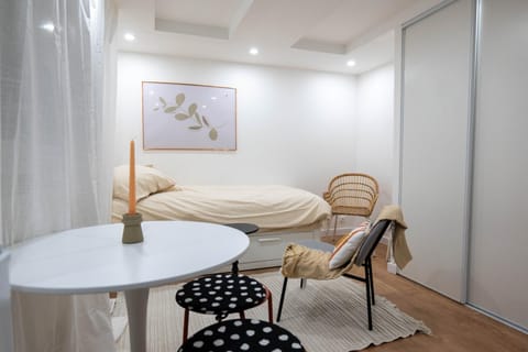 Studio Étoile D'Or Proche Paris Apartment in Gagny