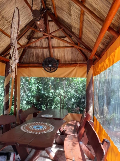 Patio, Dining area