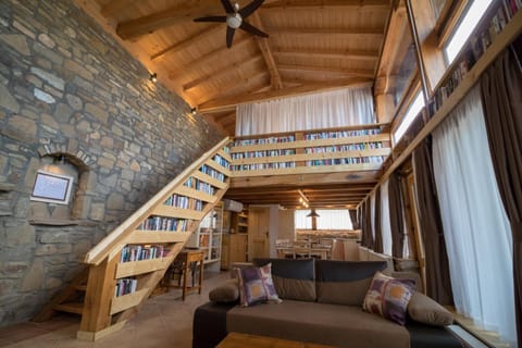 Library, Living room, Seating area