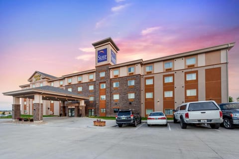 Sleep Inn & Suites Lincoln University Area Hotel in Lincoln