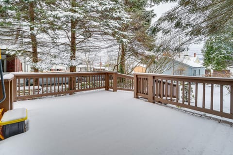 Game Room and Backyard Modern Altoona Home! House in Altoona