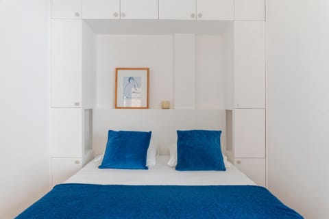 VILLA BLEU HORIZON Bandol - Vue Mer - Plage -Parking- 4 chambres en suite - Terrasse - proche Casino Villa in Sanary-sur-Mer