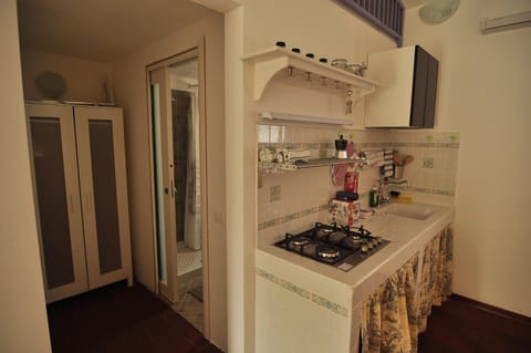 View (from property/room), Kitchen or kitchenette