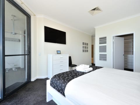Nautilus by Rockingham Apartments Apartment hotel in Perth