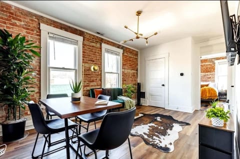 Parking Free - Short North - Convention - Pets House in German Village