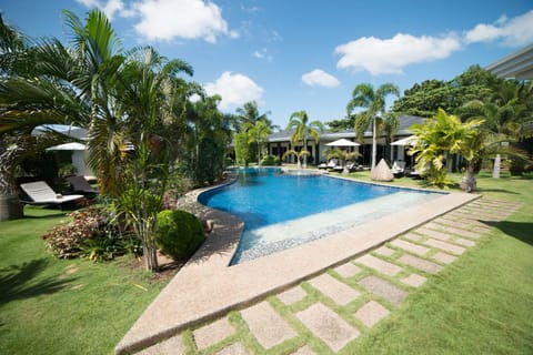 Alona Royal Palm Resort Resort in Panglao
