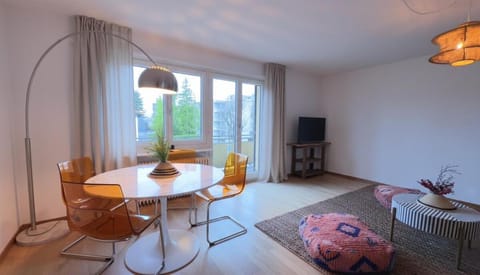 Balcony/Terrace, Living room, Dining area